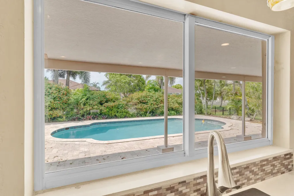 11901 NW 25th Street Plantation FL 33323