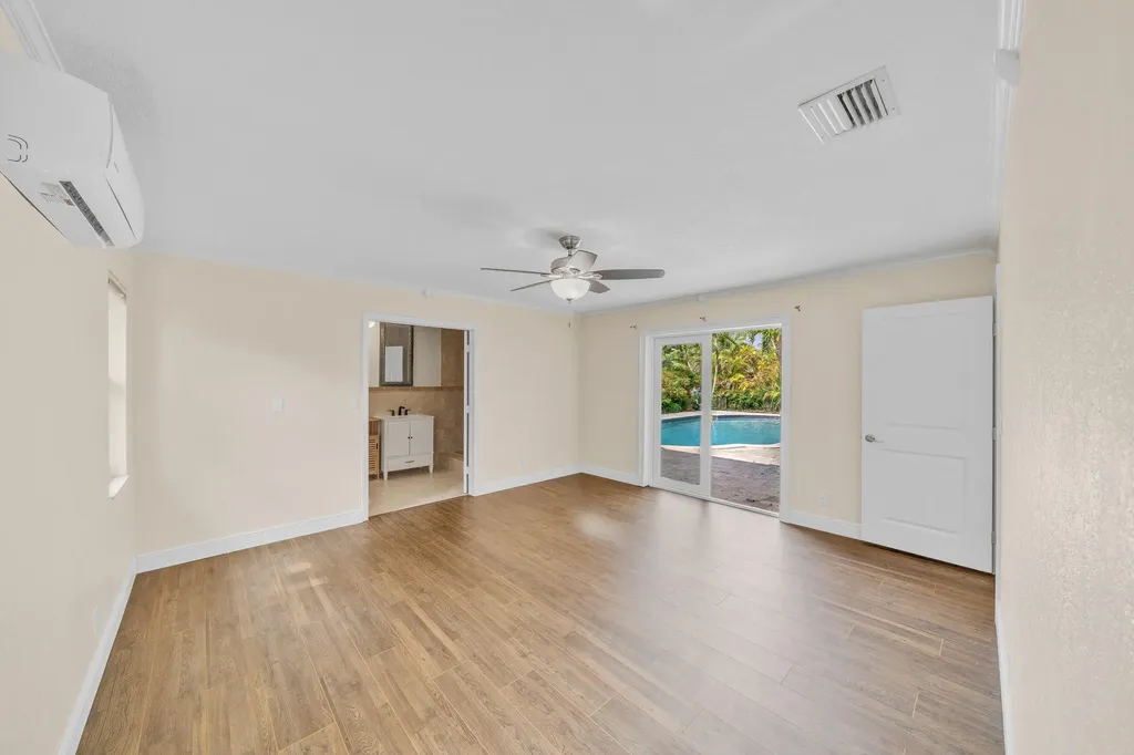 11901 NW 25th Street Plantation FL 33323