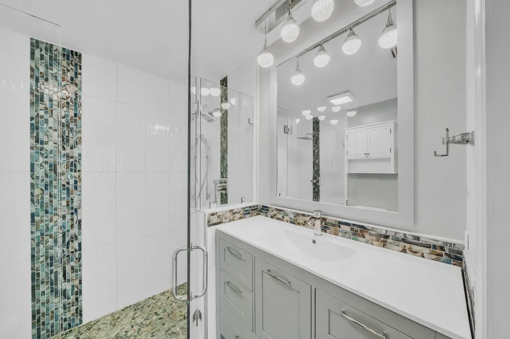 11901 NW 25th Street Plantation FL 33323