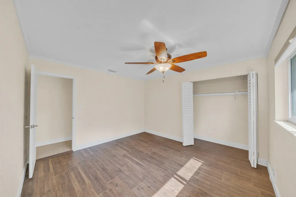 11901 NW 25th Street Plantation FL 33323