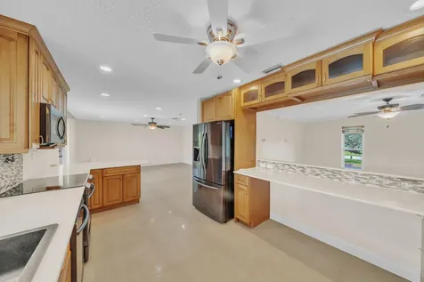 11901 NW 25th Street Plantation FL 33323