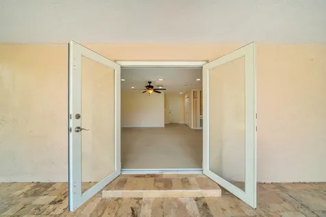 11901 NW 25th Street Plantation FL 33323