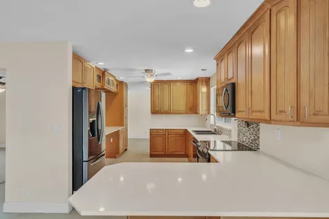 11901 NW 25th Street Plantation FL 33323