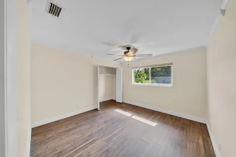 11901 NW 25th Street Plantation FL 33323