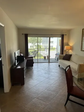 1501 S Ocean Boulevard Lauderdale By The Sea FL 33062
