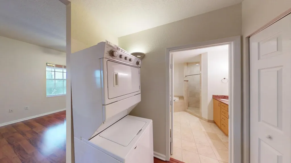 1610 Presidential Way West Palm Beach FL 33401