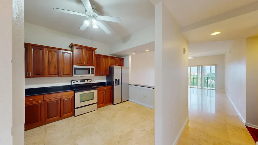 1610 Presidential Way West Palm Beach FL 33401
