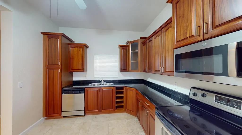 1610 Presidential Way West Palm Beach FL 33401