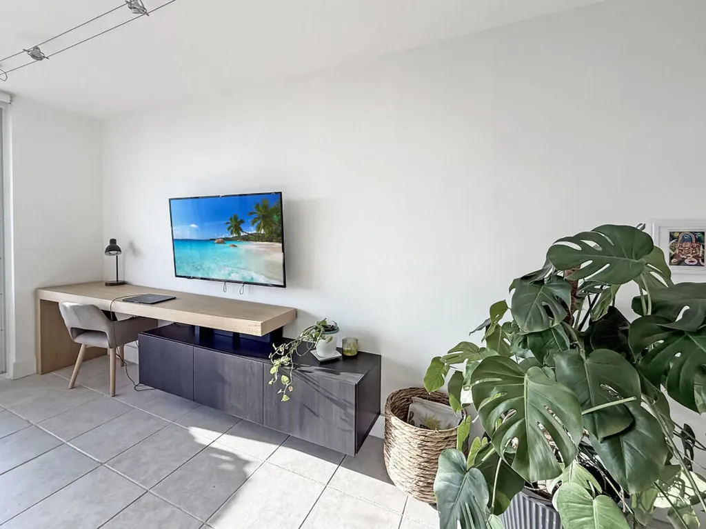 2801 NE 183rd Street Aventura FL 33160