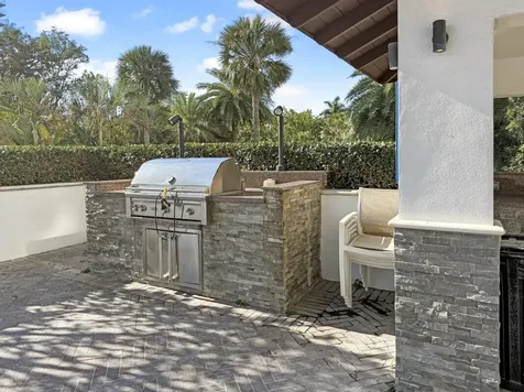 2801 NE 183rd Street Aventura FL 33160