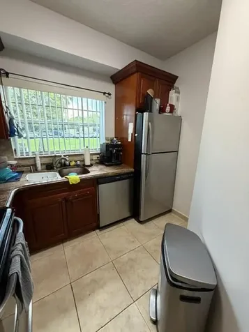 800 Cypress Park Way Pompano Beach FL 33064