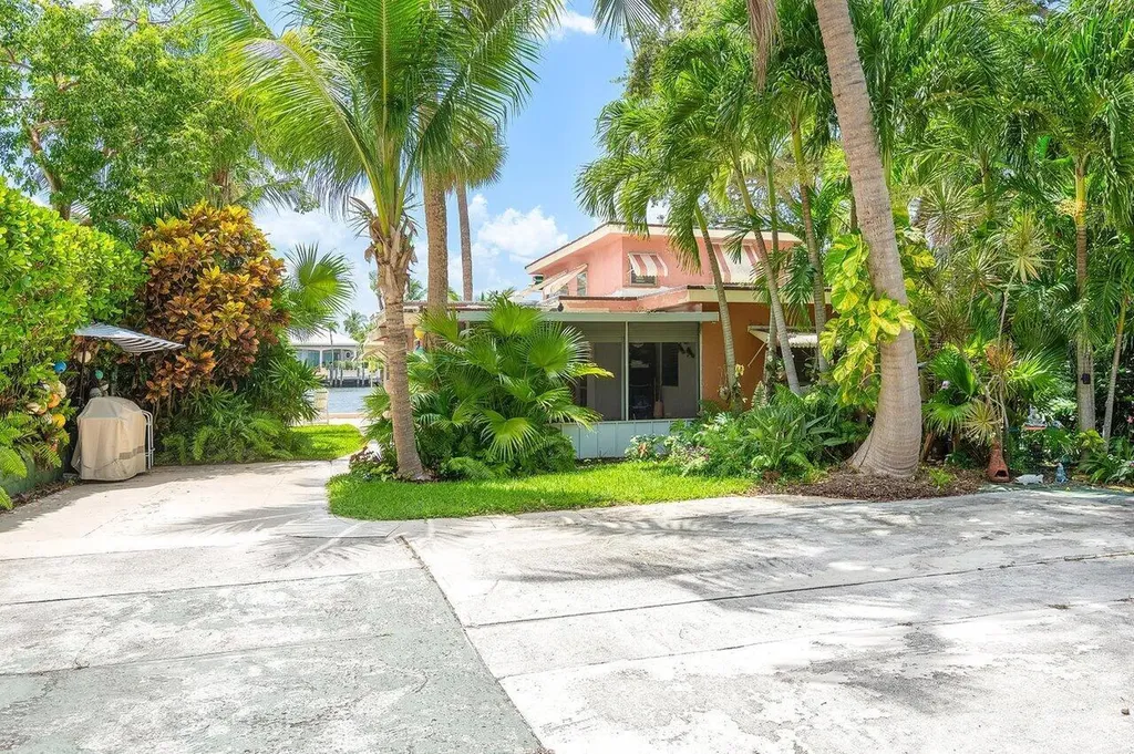 11091 Ellison Wilson Road North Palm Beach FL 33408