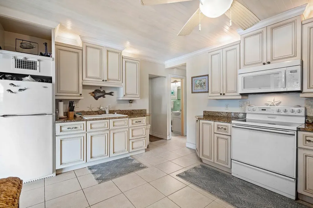 11091 Ellison Wilson Road North Palm Beach FL 33408