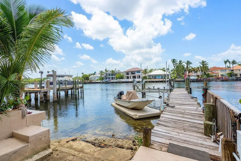 11091 Ellison Wilson Road North Palm Beach FL 33408