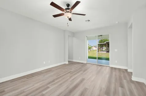 8225 95th Avenue Vero Beach FL 32967