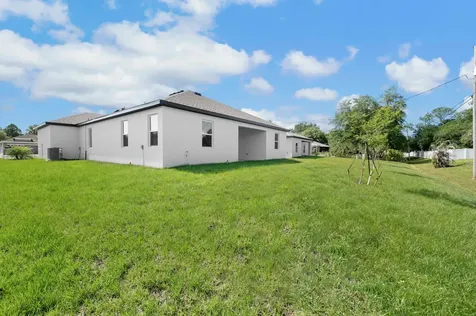 8225 95th Avenue Vero Beach FL 32967