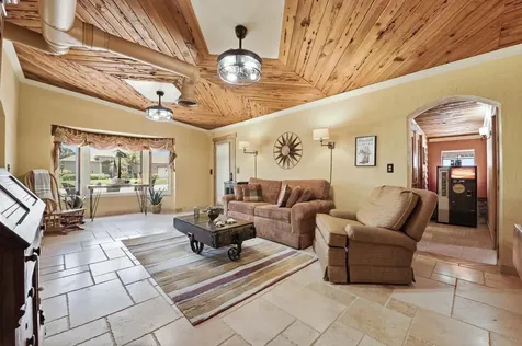 1055 S Brevard Avenue Cocoa Beach FL 32931