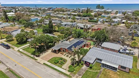 1055 S Brevard Avenue Cocoa Beach FL 32931