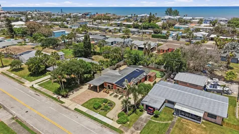 1055 S Brevard Avenue Cocoa Beach FL 32931