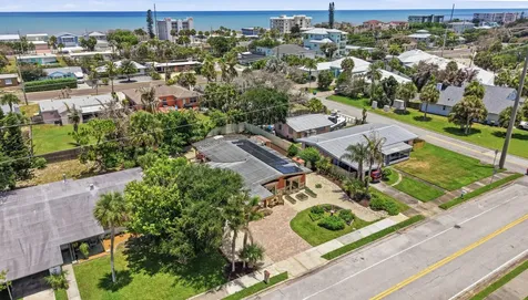 1055 S Brevard Avenue Cocoa Beach FL 32931