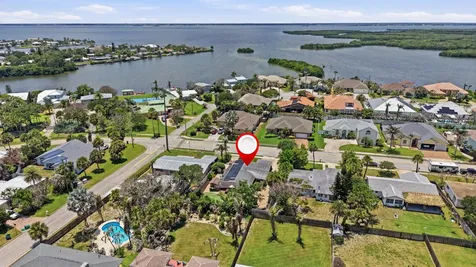 1055 S Brevard Avenue Cocoa Beach FL 32931