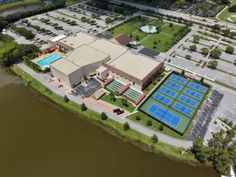 169 Suffolk E Boca Raton FL 33434