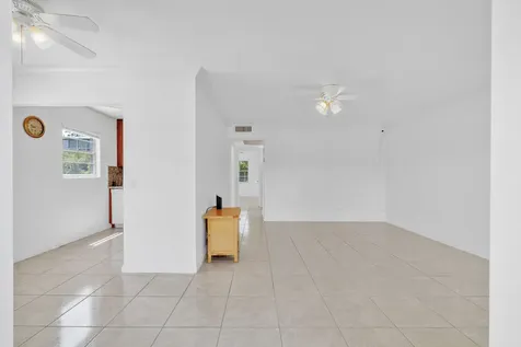 169 Suffolk E Boca Raton FL 33434