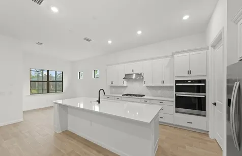 2107 Freemont Drive Naples FL 34120