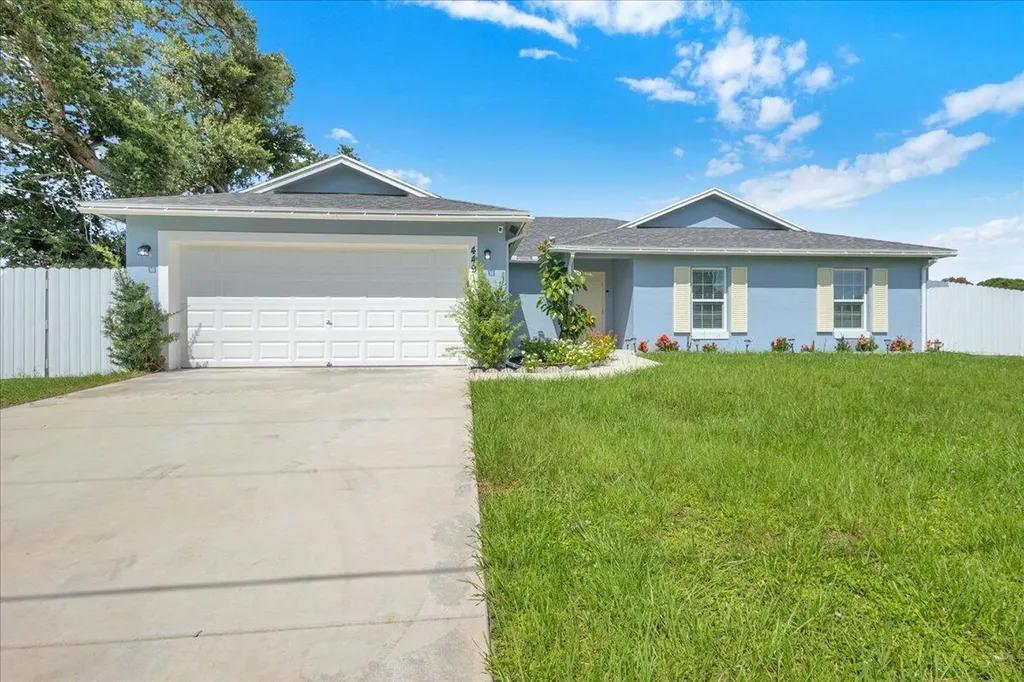 449 SE Whitmore Drive Port St Lucie FL 34984