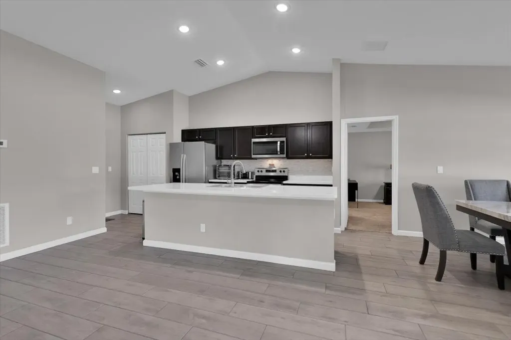 449 SE Whitmore Drive Port St Lucie FL 34984