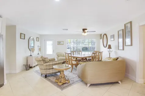 19185 SE Homewood Avenue Jupiter FL 33469