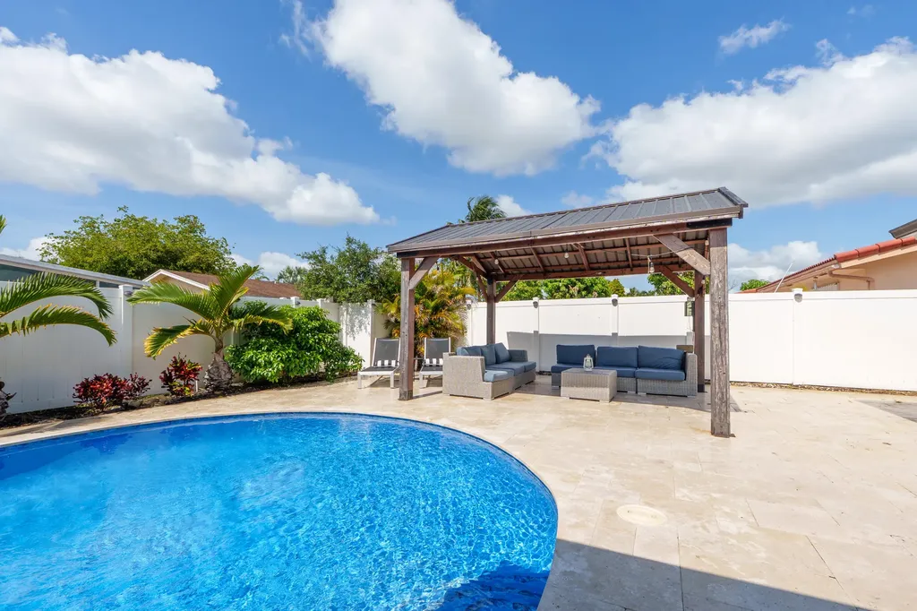 3166 NW 68th Street Fort Lauderdale FL 33309