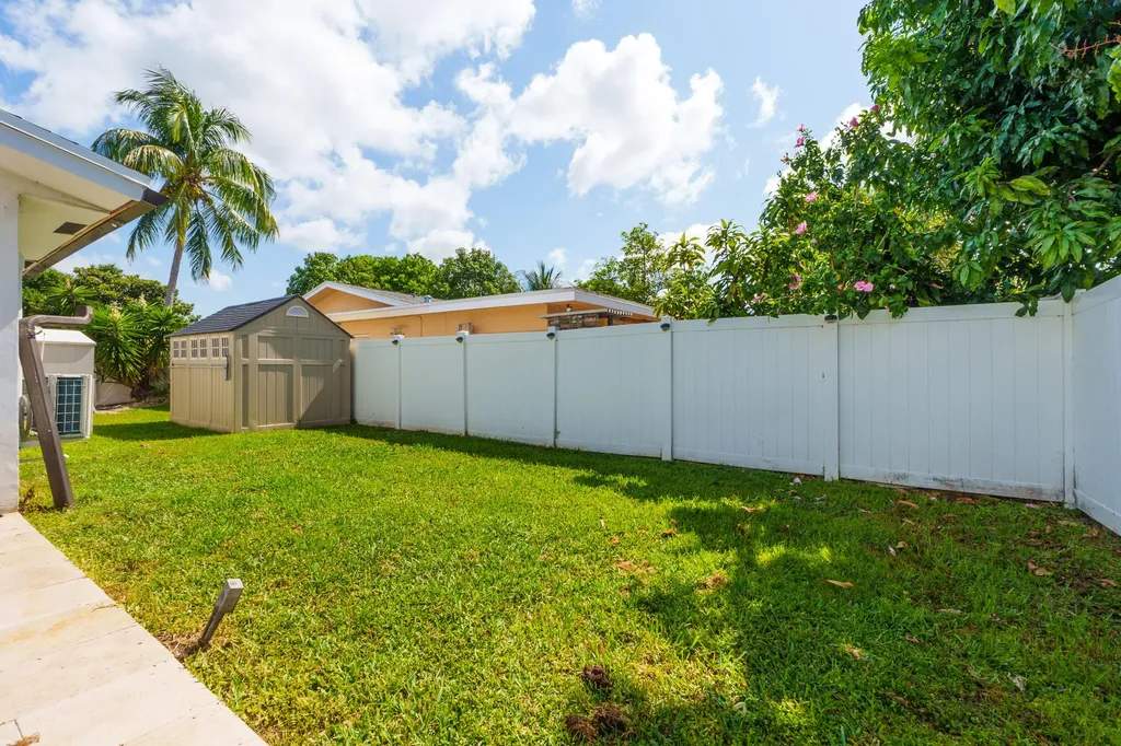3166 NW 68th Street Fort Lauderdale FL 33309