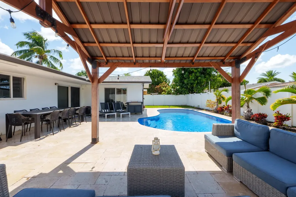 3166 NW 68th Street Fort Lauderdale FL 33309