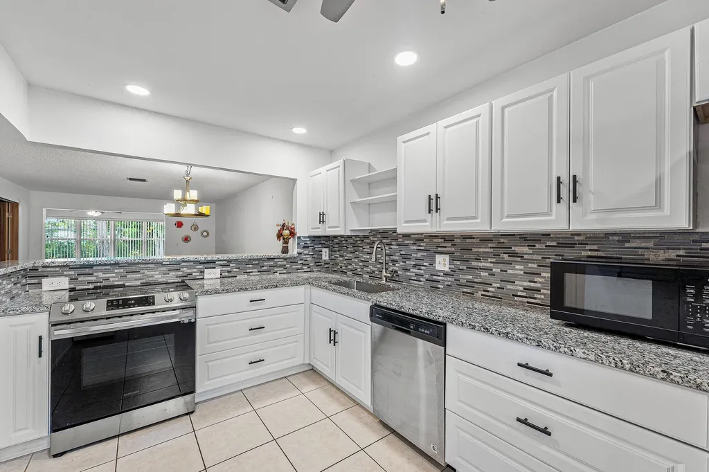 2638 Gately Drive E West Palm Beach FL 33415