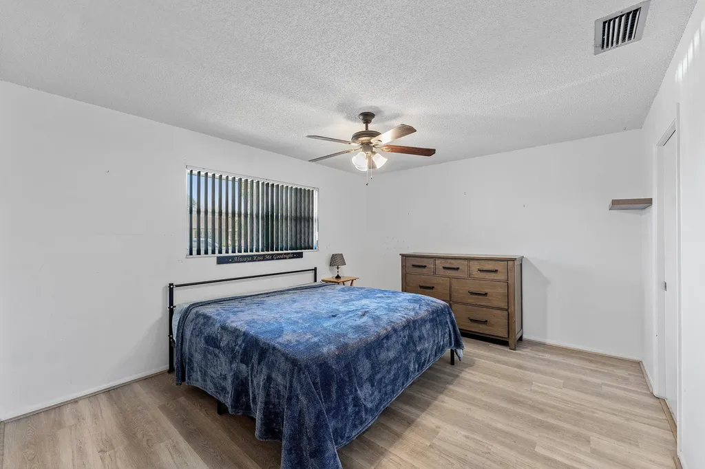 2638 Gately Drive E West Palm Beach FL 33415