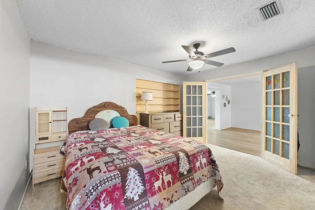 2638 Gately Drive E West Palm Beach FL 33415