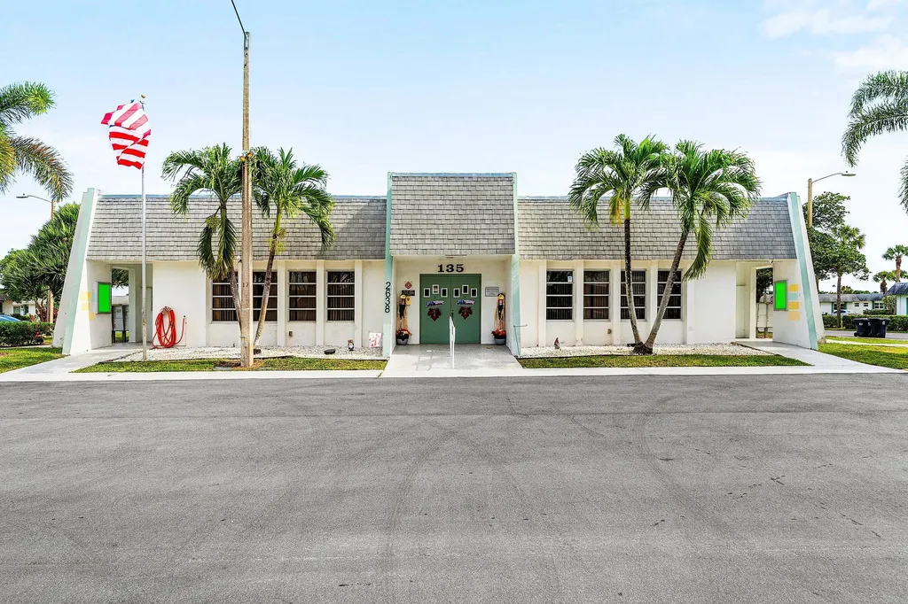 2638 Gately Drive E West Palm Beach FL 33415