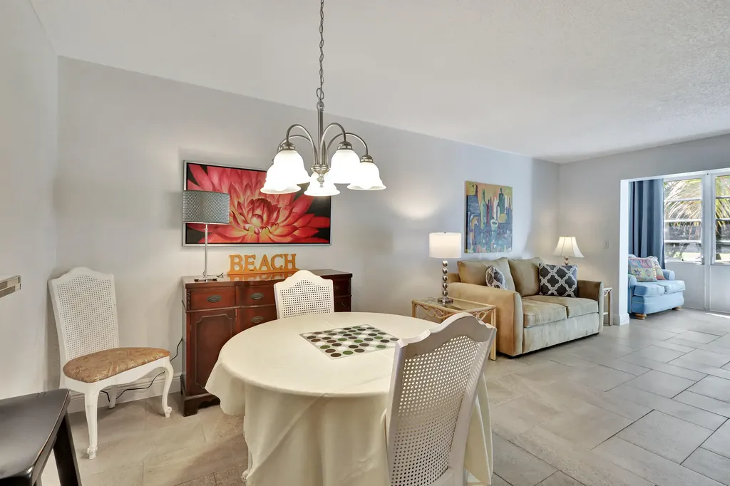 330 NE 26th Avenue Boynton Beach FL 33435