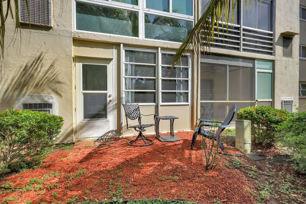 330 NE 26th Avenue Boynton Beach FL 33435
