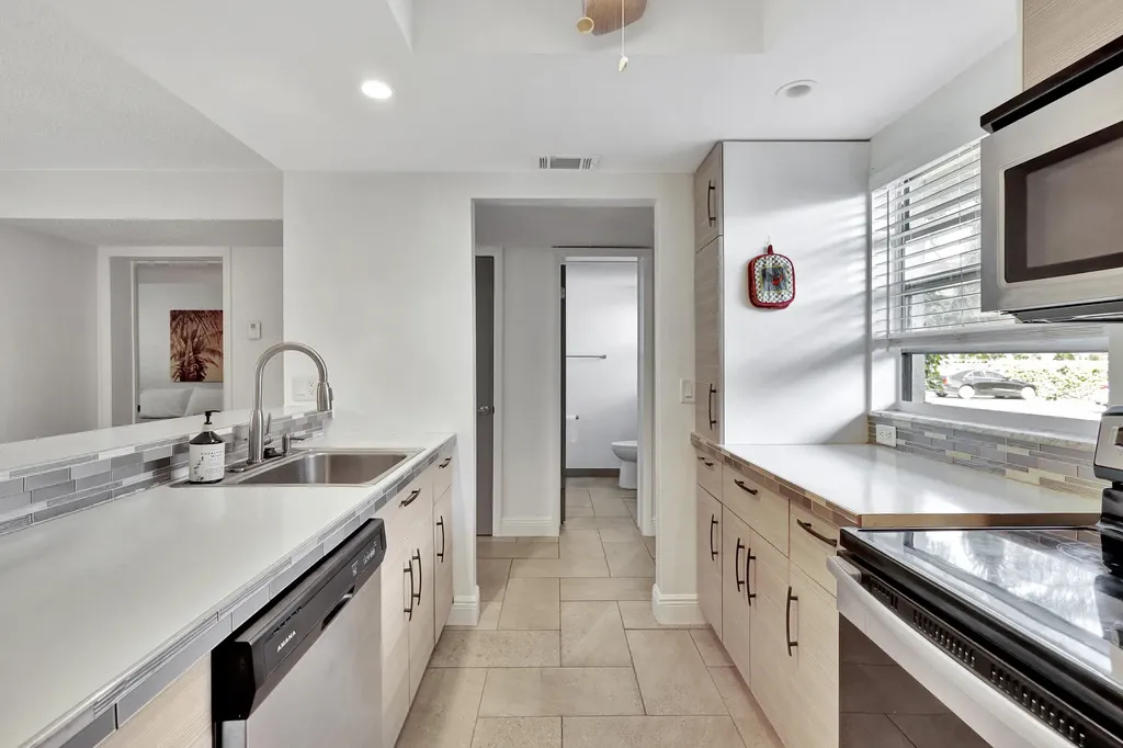 330 NE 26th Avenue Boynton Beach FL 33435