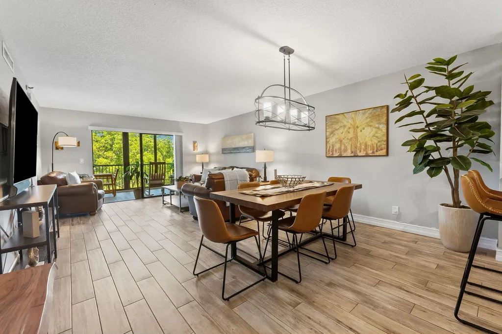 2215 Cypress Island Drive Pompano Beach FL 33069