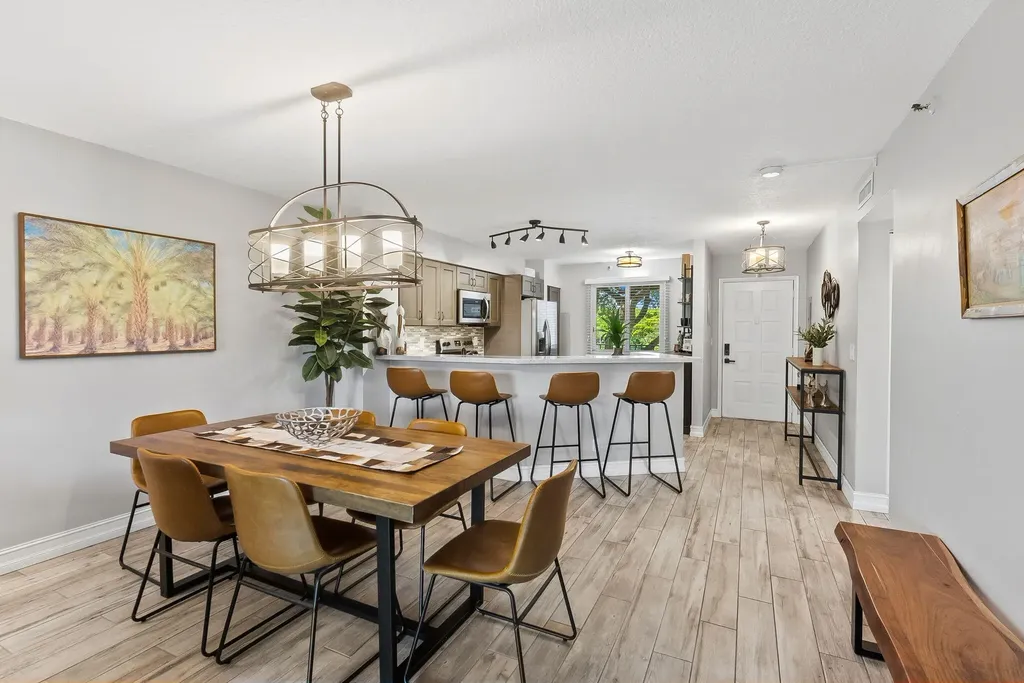 2215 Cypress Island Drive Pompano Beach FL 33069