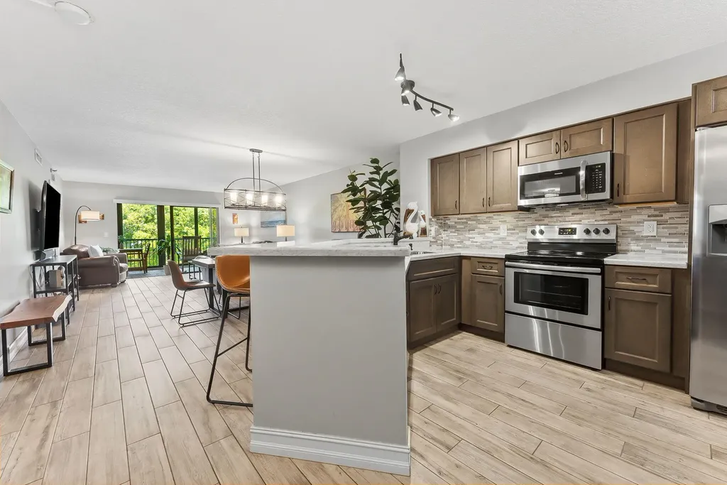 2215 Cypress Island Drive Pompano Beach FL 33069