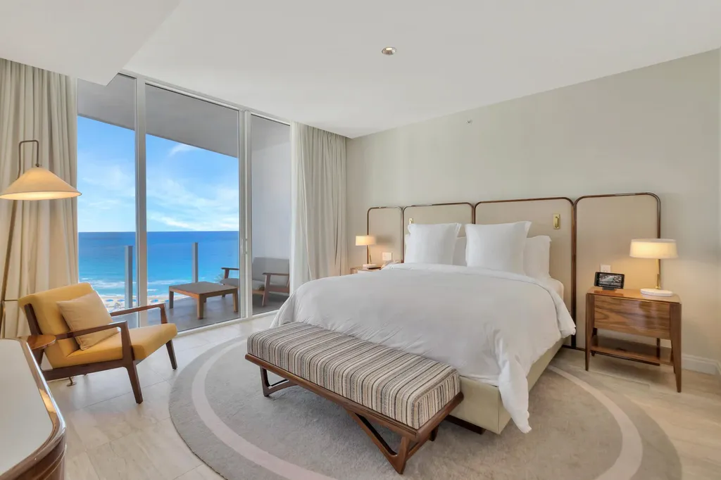 525 N Fort Lauderdale Beach Boulevard Fort Lauderdale FL 33304