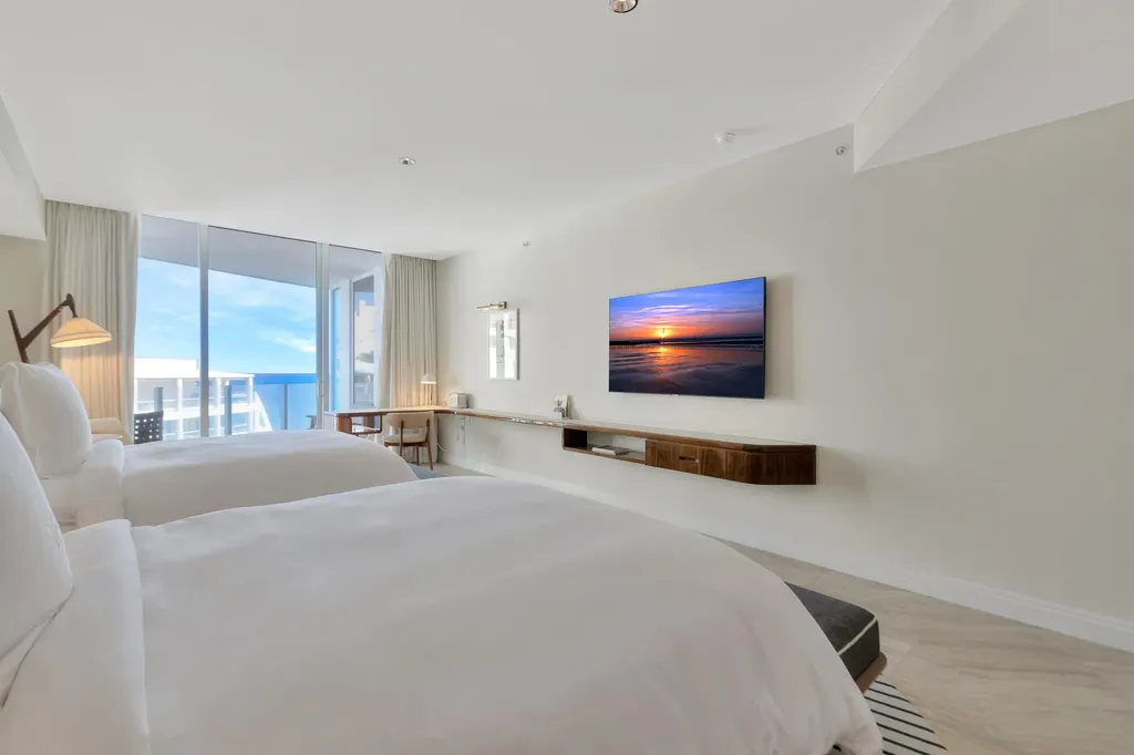 525 N Fort Lauderdale Beach Boulevard Fort Lauderdale FL 33304