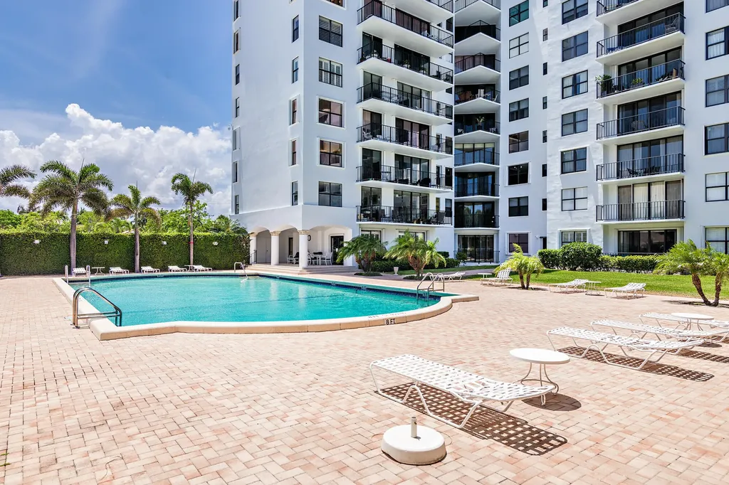 3800 Washington Road West Palm Beach FL 33405