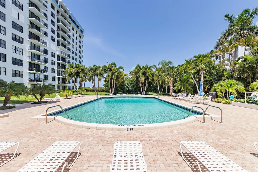 3800 Washington Road West Palm Beach FL 33405