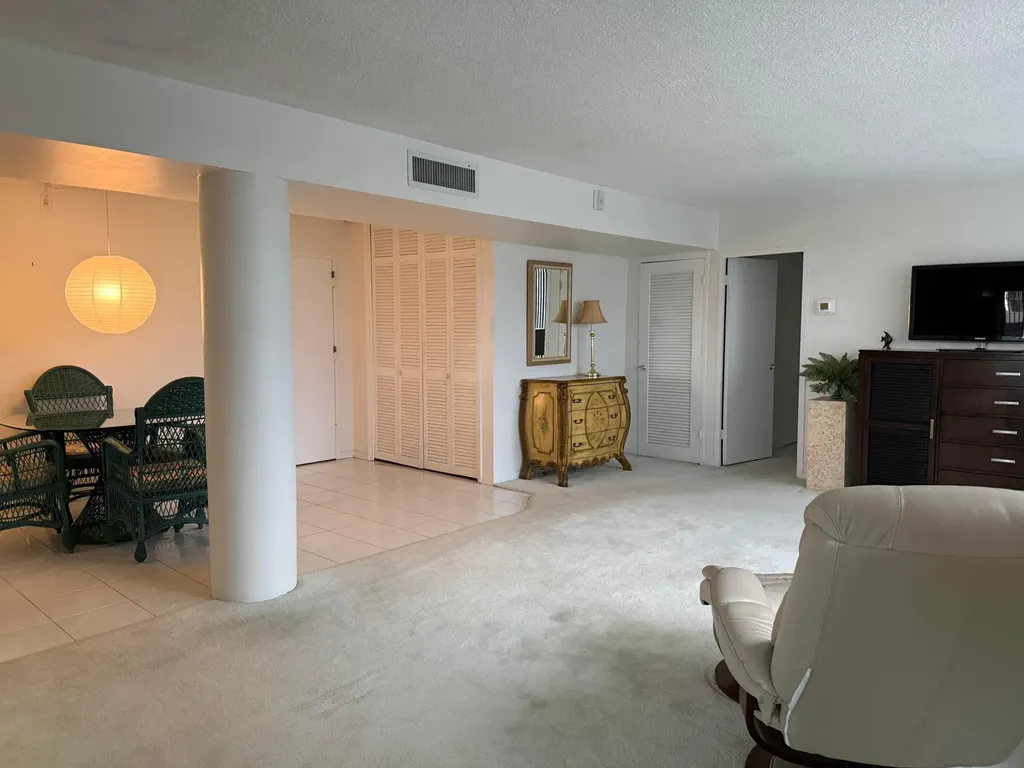 524 Orton Avenue Fort Lauderdale FL 33304