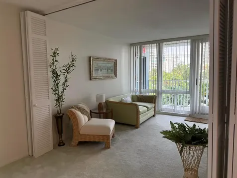 524 Orton Avenue Fort Lauderdale FL 33304